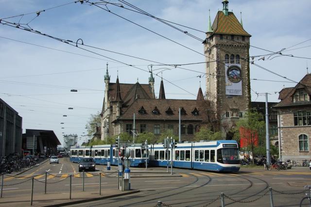 Zurych - Museumstrasse Zurych - Museumstrasse